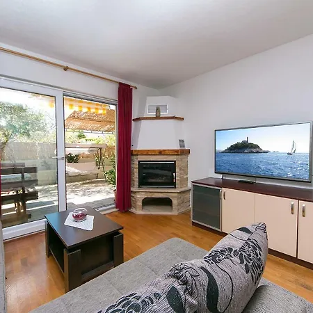 Apartment Marina