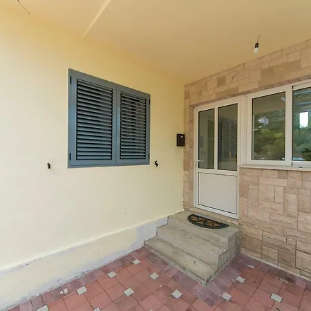 Apartman Marina Sea View & Jacuzzi *